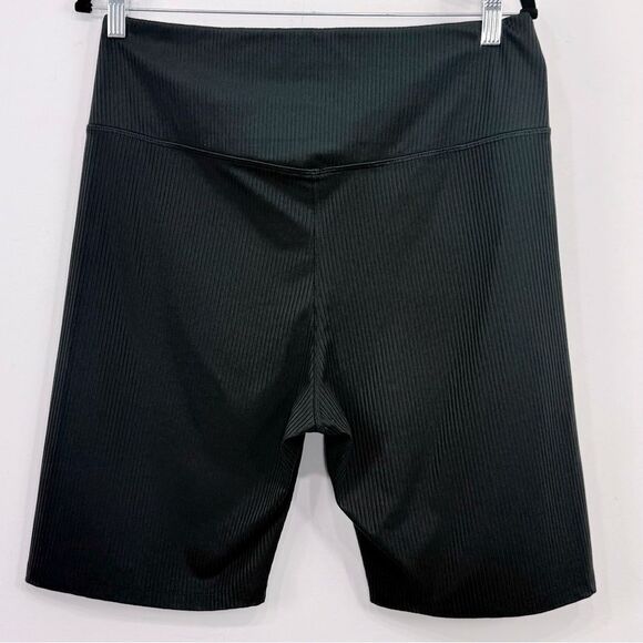 Girlfriend Collective Charcoal Gray Ribbed Biker Stretch Athletic Workout Shorts - Picture 9 of 14